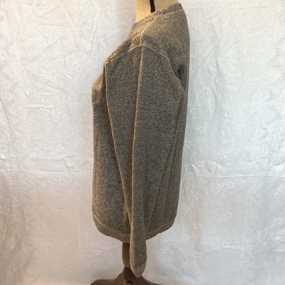 Eddie Bauer gender neutral sweater sweatshirt, small, black and tan weave. - Picture 3 of 11